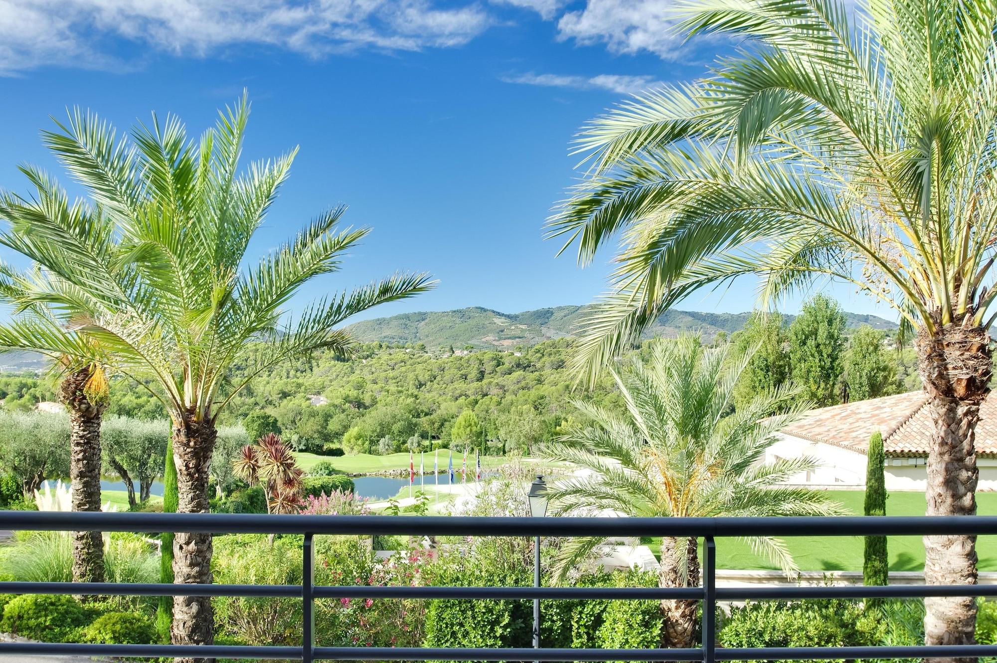 Royal Mougins Golf, Hotel & Spa De Luxe Bagian luar foto
