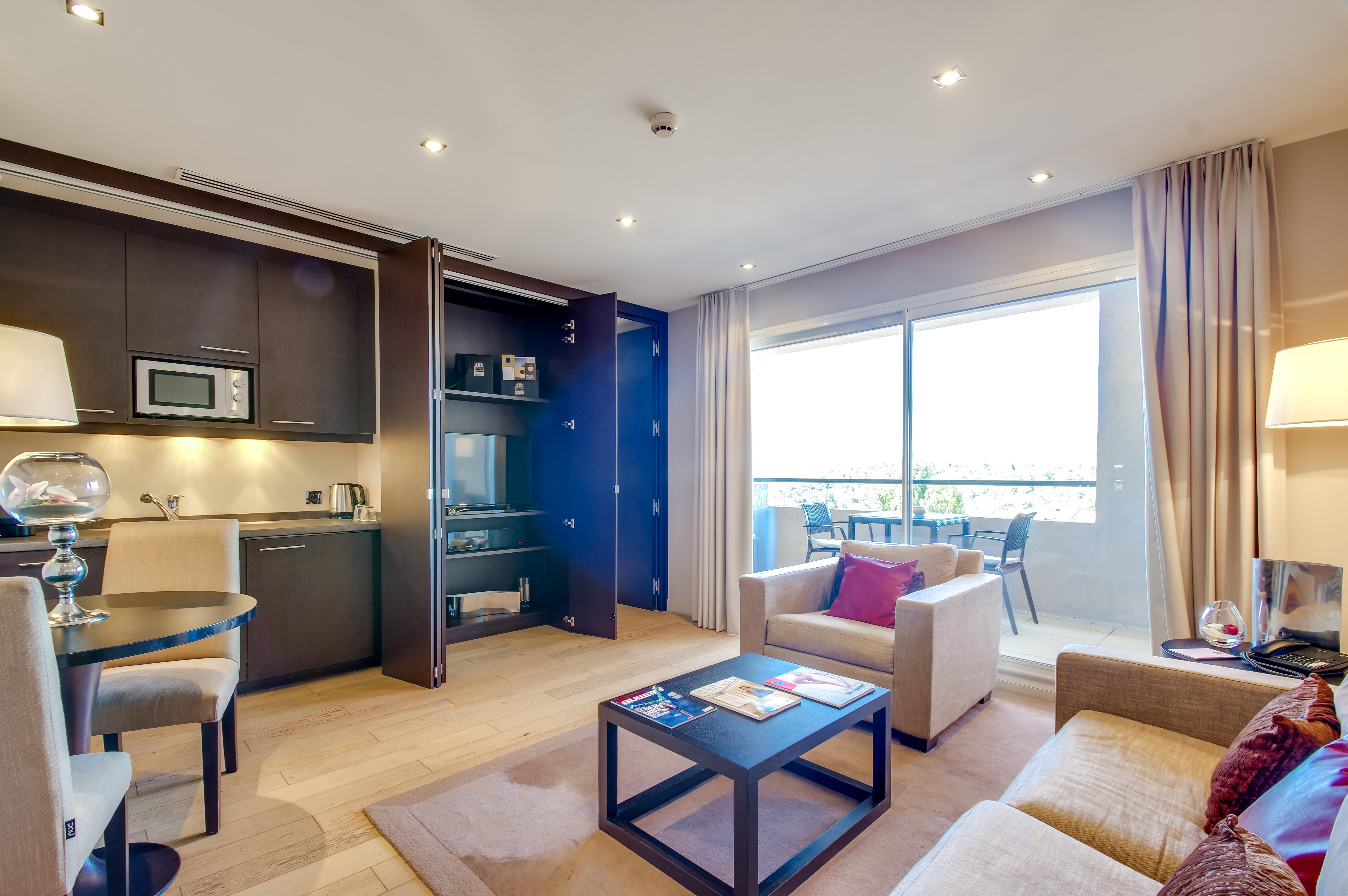 Royal Mougins Golf, Hotel & Spa De Luxe Bagian luar foto